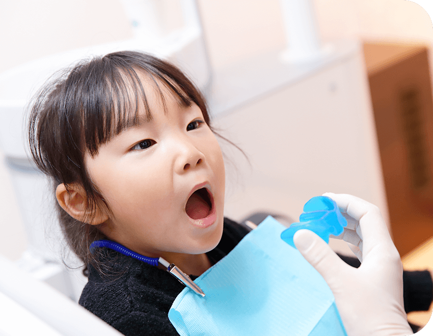 歯並びとお子さまの日常的な癖には深い関係があります
